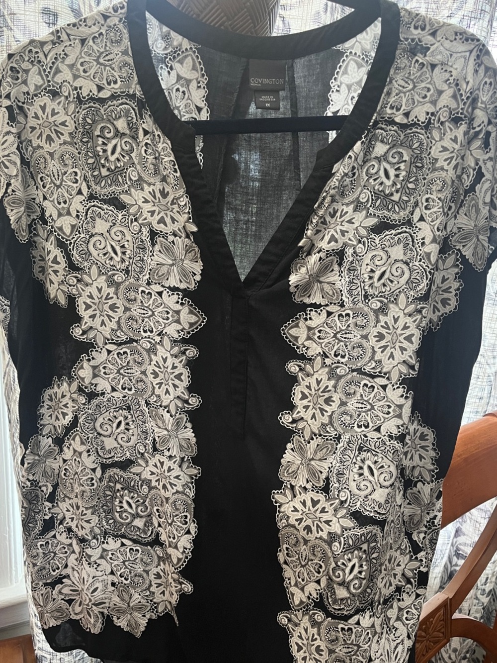Covington Black and White Embroidered V-Neck Tunic